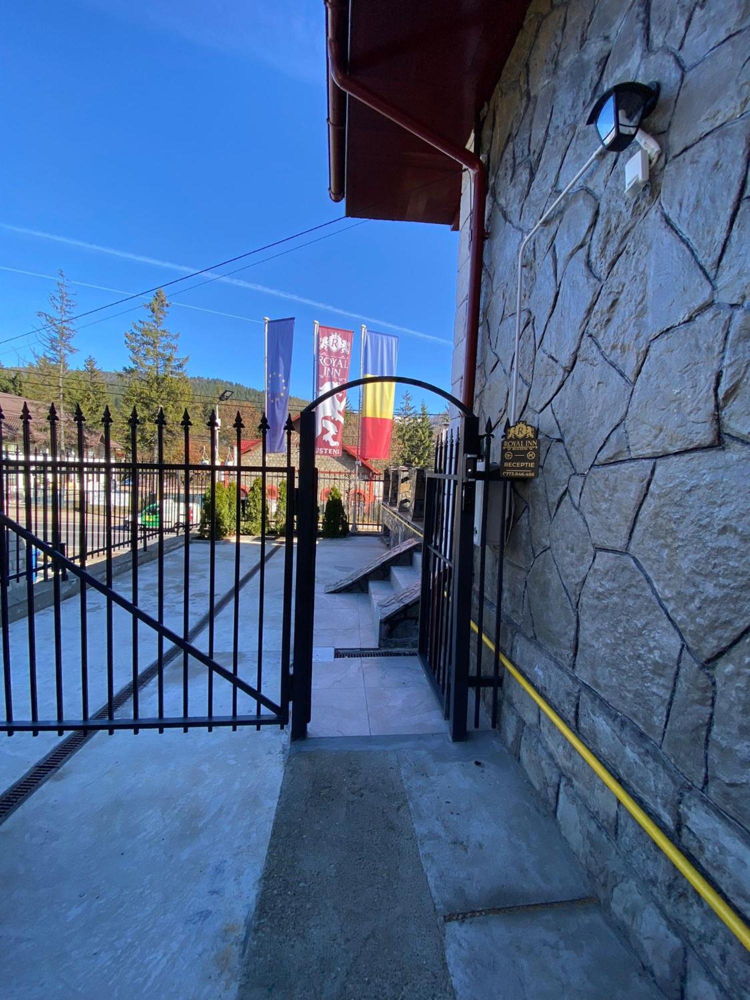 Royal Inn Busteni-Adults Only Exterior photo